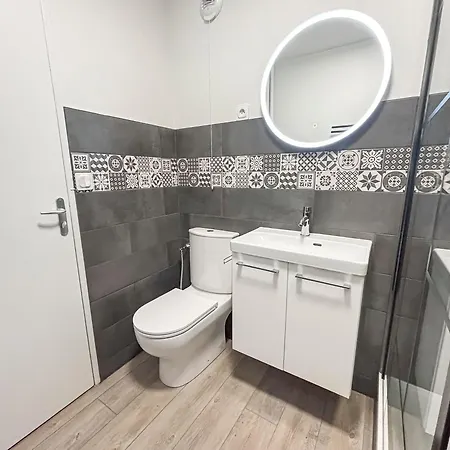 Wi-fi Et Balcon, Tres Bien Situe * Margny-les-Compiegne