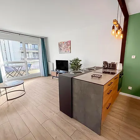 Apartamento Wi-fi Et Balcon, Tres Bien Situe *